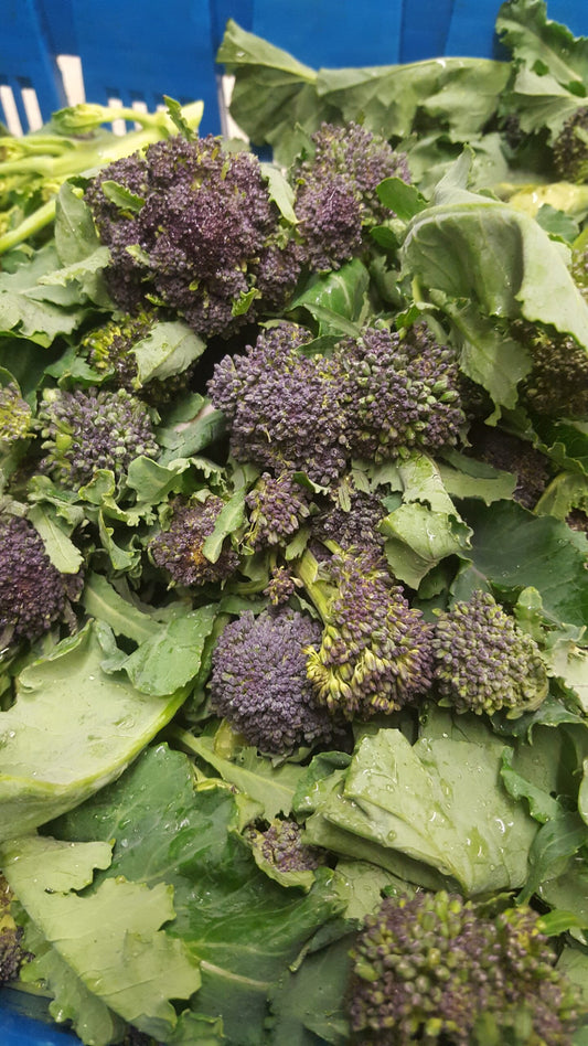Purple Sprouting Broccoli (200g)